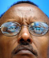 Ijuru ryirabura,rizamanukira mugikari cy'umwakagara ubwo azaba avuga  ati,namahoro