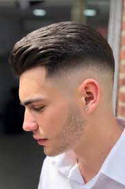 Slick Back Taper Fade Menshaircuts Undercut Longtop Fade Fadehaircut Want To Find A Suitable Fa Haarschnitt Manner Coole Manner Frisuren High Skin Fade