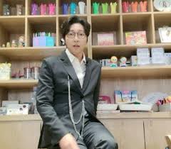 유튜버 '대도서관'이 지방 흡입 후기를 전했습니다. ëŒ€ë„ì„œê´€ ìˆ˜ìµ ê´'ê³  ìˆ˜ìµ 1ìœ„ ì´ëŸ° ê²ƒê¹Œì§€ ì¦ëª…í•´ì•¼ í•˜ë‚˜ ì•„ì£¼ê²½ì œ