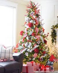 I Changed Up My Christmas Tree Decor By Only Buying One Thing This Year See Ho Christmas Decorations For The Home Diy Christmas Tree Topper Easy Christmas Diy