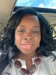 I've tried for 30 years to grow nice tomatoes. This is my year. 2 plants  and a new area I've never tried before. Many more have been given away. Go  figure. |