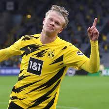 Player for @bvb09 ⚫️ and @fotballandslaget golden boy 2️⃣0️⃣2️⃣0️⃣ official twitter: Goal On Twitter Erling Haaland In 2020 21 Club 5 5 Country 4 6
