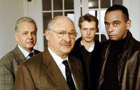 Was auf den ersten blick wie ein dramatischer unfall aussieht, stellt sich schnell als mord heraus. Der Alte Tv Series Cinema Film