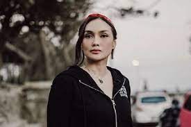 Tahap ini akan ditandai dengan munculnya luka yang tidak menyebabkan rasa sakit. Cara Mencegah Ketempelan Jin Ala Sara Wijayanto