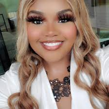 Read the inspiring journey behind Almond Lou in our exclusive interview  with South Carolina Voyager. 💖  https://southcarolinavoyager.com/interview/meet-louise-register-of-almond-lou-llc  . . . #AlmondLou #massagetherapylife #interview #magazine ...