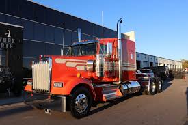 2025 Kenworth W900l 72 Acf Sleeper
