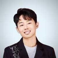 Xiaofan Wu's Instagram, Twitter & Facebook