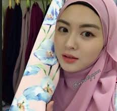 Lima artis korea ini dikabarkan telah memeluk agama islam. Artis Korea Ayana Jihye Moon Tertarik Terhadap Islam Bermula Dari Irak Beautiful Hijab Muslim Girls Arty