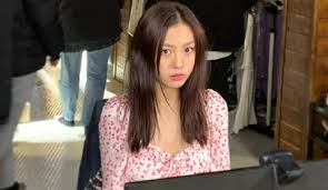 Uygulama ayrıca sizin gibi kaç kişinin olduğunu gösterir, ancak uygulama sizi kimin sevdiğiyle ilgili belirli ayrıntıları göstermez. 10 Things You Didn T Know About Go Min Si