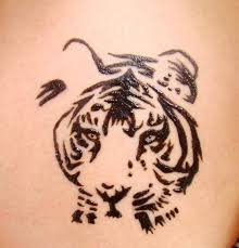 This beautiful black and white piece includes the lotus flower. Henna Tattoo Designs Henna Tattoo Henna Flowers Tattoo