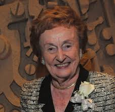 Remembering Kathryn Hunter