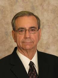 Iowa's Jimmy Barrentine to retire as exec