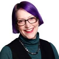 Lisa Grimm's Instagram, Twitter & Facebook