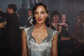 Gal gadot is an israeli woman and that is reflected from her structure and looks. Death On The Nile Trailer Shows Gal Gadot In Egypt Den Of Geek