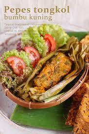 Spicy Cob Fish In Candle Nut And Galangal Yellow Paste Wrapped In Banana Leaves Pepes Tongkol Bumbu Kuning Suga Food Menu Design Fish Recipes Asian Recipes