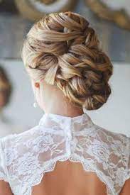 Coiffure Mariage Chignon De Mariage Sophistique Sur Le Cote Coiffure Mariee Coiffure Mariage Coiffure Mariee Chignon