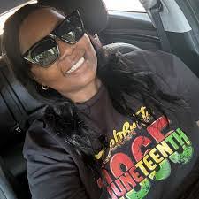 Latonya Potter's Instagram, Twitter & Facebook