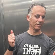 Alex Henley's Instagram, Twitter & Facebook