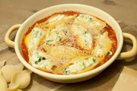 Recept Gevulde Pastaschelpen Met Ricotta En Courgette Savory Sweets Recept Vegetarisch Eten Ricotta Voedsel Ideeen