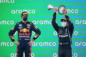Laatste formule 1 nieuws verstappen uit ziekenhuis ontslagen na zware crash. Lewis Hamilton Ik Heb Veel Geleerd Over Max Verstappen Formule 1 Ad Nl
