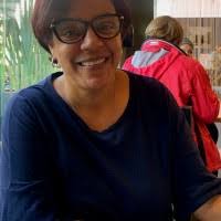 2400+ "Rosanna" profiles