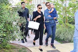 The russian model just designed a capsule collection for ellen tracy, and cooper, 43, made his. Bradley Cooper And Irina Shayk Are Reportedly So In Sync With Co Parenting Vanity Fair