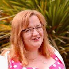 Lucy Hodson (@LucyHodson12)