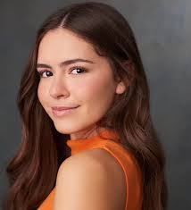 Sophia Torres's Instagram, Twitter & Facebook