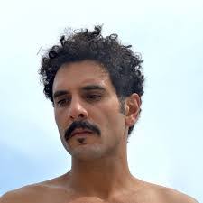 Simon Benjamin's Instagram, Twitter & Facebook