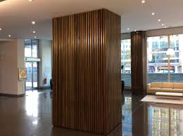 Habillage De Poteaux Interieurs Interieur Maison Design Agencement Interieur Interieurs En Bois