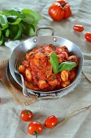 Gratin De Gnocchi Sauce Tomate Basilic Et Mozzarella Fumee Recette Vegetarienne Facile Et Rapide A Decouvrir Sur Le Gratin De Gnocchi Gnocchi Sauce Tomate