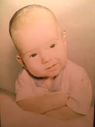 Do you get a dent in your forehead from playing games?