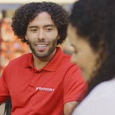 ¡Recuerda! Si te llaman de tu banco y te piden información confidencial  para “ayudarte”, ¡es fraude! ⚠️🚨 Antes de actuar, haz una pausa y nunca  compartas tus datos personales. Conoce más en: ...