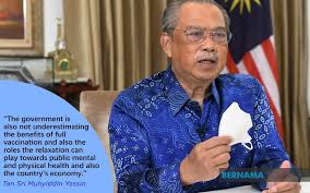 Muhyiddin's pledge to allow a parliamentary vote in september to prove he retains majority legislative support follows a meeting on wednesday sultan abdullah has issued three statements on the matter, with analysts saying pm muhyiddin yassin risks a constitutional crisis if he ignores the king's calls. Bernama Decision On Relaxation For Fully Vaccinated Individuals Made After Very Careful Consideration Pm