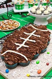 Cake central definitely has some enthusiastic football fans out there, and we were totally amazed by the football cakes your team. 30 Cool Football Cakes And How To Make Your Own