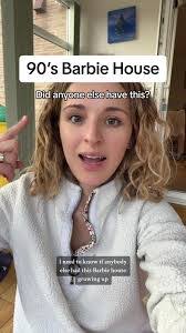 Amy Bunce's Instagram, Twitter & Facebook