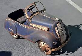 In The Garage With Carparts Com Vintage Pedal Cars Toy Pedal Cars Pedal Cars