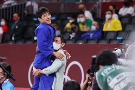 2016년 2월 용인대학교를 졸업하고 수원 시청 소속이었다가 남양주 시청 소속으로 이적하였다. 8p13zlmz6a8 5m