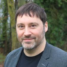 Newton Fisher's Instagram, Twitter & Facebook