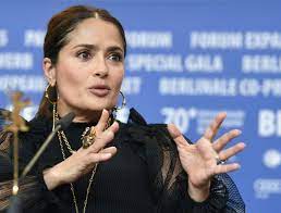 Salma hayek pinault, урождённая са́льма вальга́рма ха́йек химе́нес (исп. Salma Hayek Lost Comedy Roles Over Studios Racism Toward Mexicans Indiewire