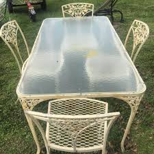 Woodard Orleans Wrought Iron Dining Table And 4 Chairs Orleans 54 X 32 Oak Leaf And Acorn Patio Furniture In 2020 Vintage Patio Furniture Vintage Patio Redo Outdoor Furniture