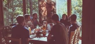 She collaborated closely with walls and her siblings and observed their mannerisms.101 peter bradshaw of the guardian disliked the film's. Where Is Jeannette Walls Family Now Shortform Books