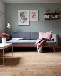Die möbel sind alle weiß, eine wand (hinter dem fernseher) ist schwarz, teppich schwarz, stuhlhussen. Die Schonsten Ideen Fur Die Wandfarbe Im Wohnzimmer