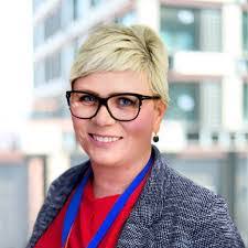 Linda Nyquist's Instagram, Twitter & Facebook