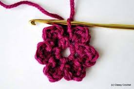 Comienza a realizar estas flores y utiliza tu imaginación para armar diversas manualidades. Aprende A Tejer Flores De Ganchillo Faciles Paso A Paso