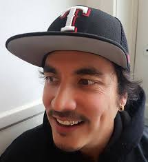 Gold rush in de praktijk! Kronen, frames of andere gouden tand sieraden, we  kunnen het allemaal maken. Petra, Morrison, Douwe Bob en Tommy zijn er blij  mee!