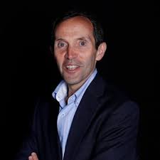 Portugal sobe dois lugares para 12.º no índice de literacia mediática 2023… 