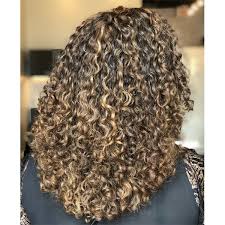 My hair my root my identity follow @curly_hair_style_ & tag #curly_hair_style_ to get featured 📧 business & collaborations curl.boss.pro@gmail.com. 4 Dos Don Ts For Coloring Curly Hair Behindthechair Com