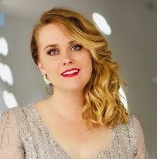 Ingrid Keating's Instagram, Twitter & Facebook