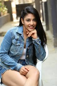 Beauty Galore HD : Daksha Nagarkar Massive Thighs Showing In Jeans Mini  Skirt Latest Photos